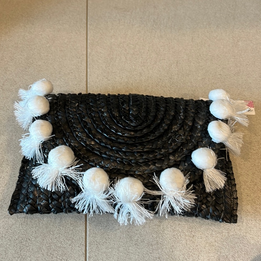 Hand bag